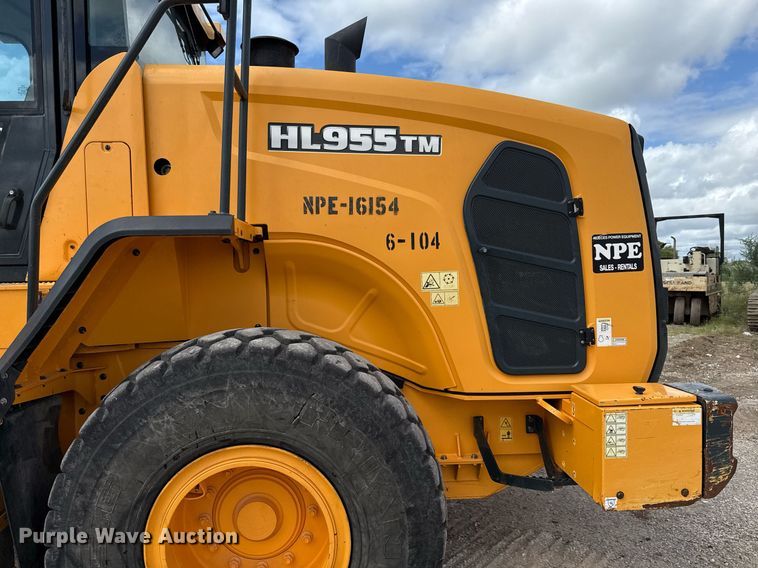 image for item ED5757 2019 Hyundai HL955TM wheel loader