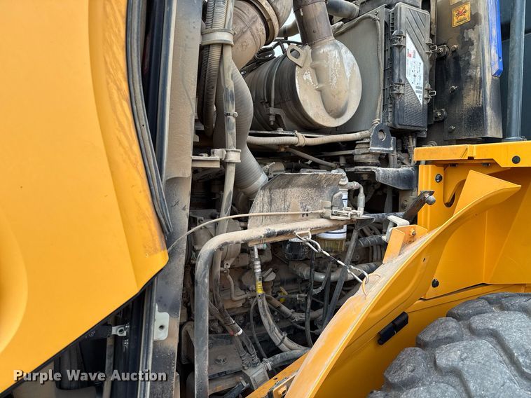 image for item ED5757 2019 Hyundai HL955TM wheel loader