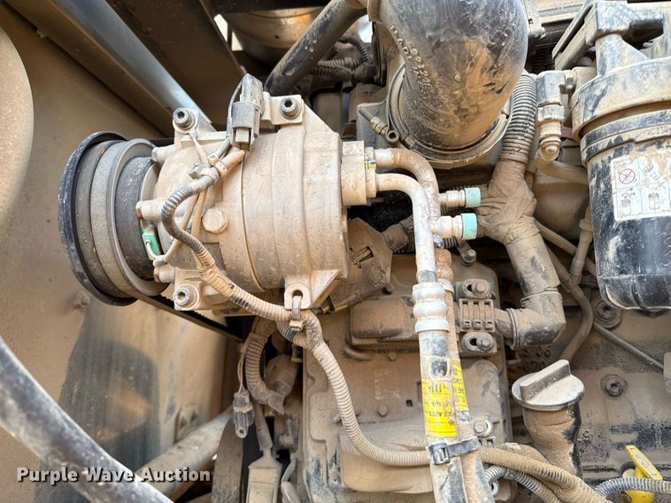 image for item ED5757 2019 Hyundai HL955TM wheel loader