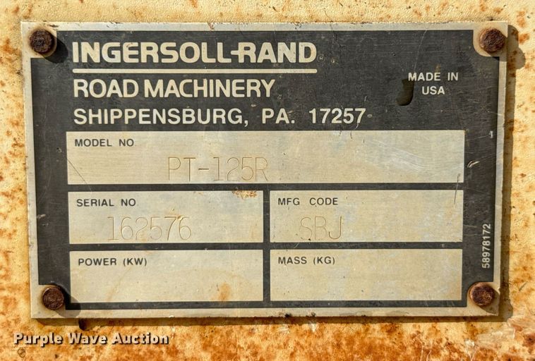 image for item ED5759 2000 Ingersoll-Rand PT-125R pneumatic roller