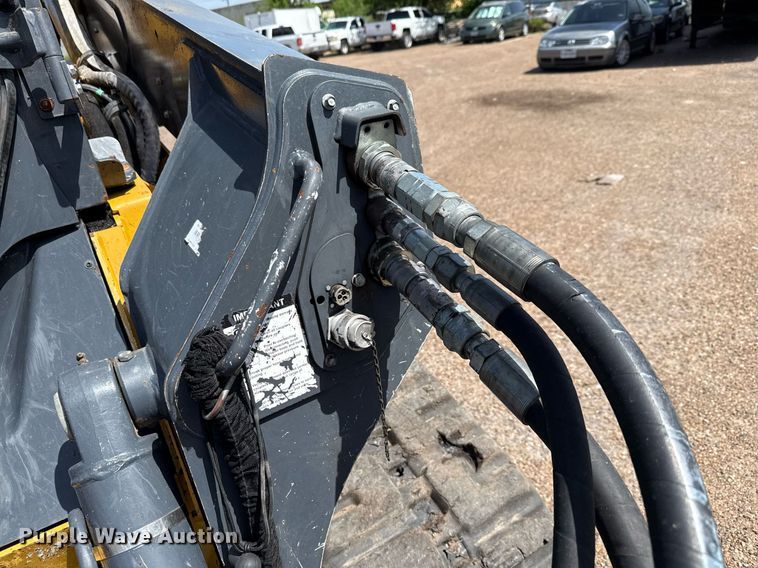 image for item ED5762 2021 John Deere 333G tracked skid steer loader