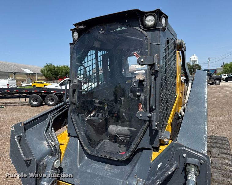 image for item ED5762 2021 John Deere 333G tracked skid steer loader
