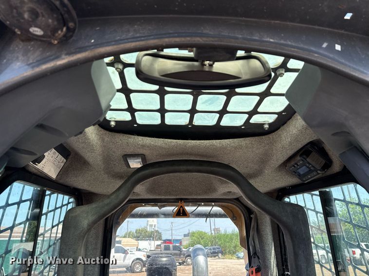 image for item ED5762 2021 John Deere 333G tracked skid steer loader