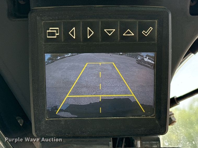 image for item ED5762 2021 John Deere 333G tracked skid steer loader