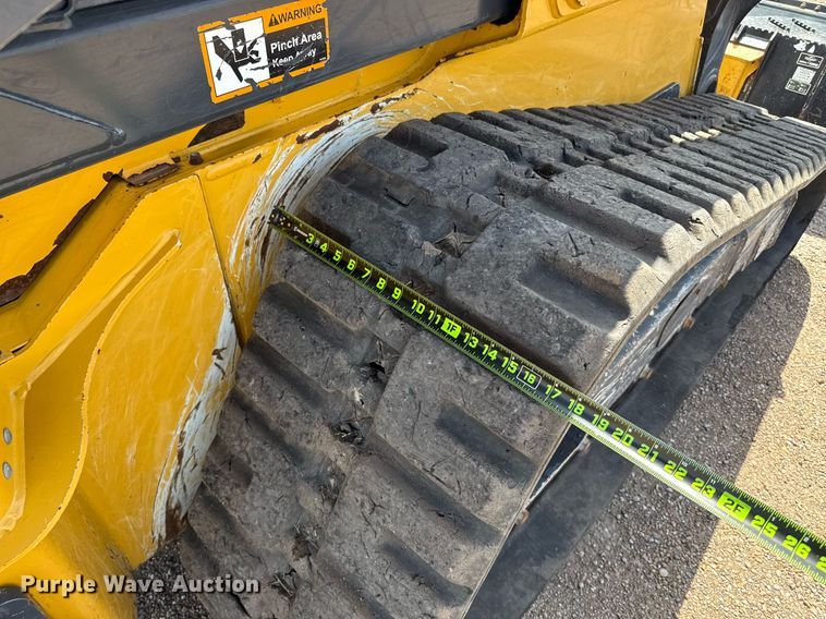 image for item ED5762 2021 John Deere 333G tracked skid steer loader