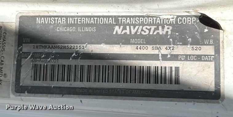 image for item ED5764 2002 International 4400 grapple crane truck