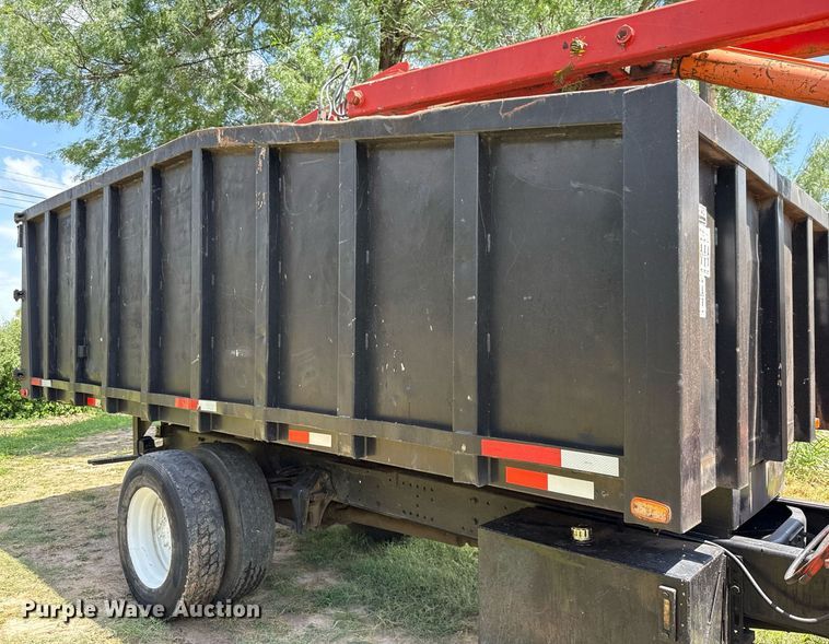 image for item ED5765 2006 Freightliner Business Class M2 grapple crane truck