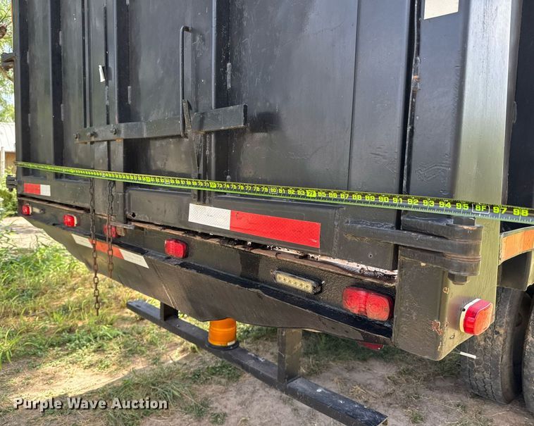 image for item ED5765 2006 Freightliner Business Class M2 grapple crane truck