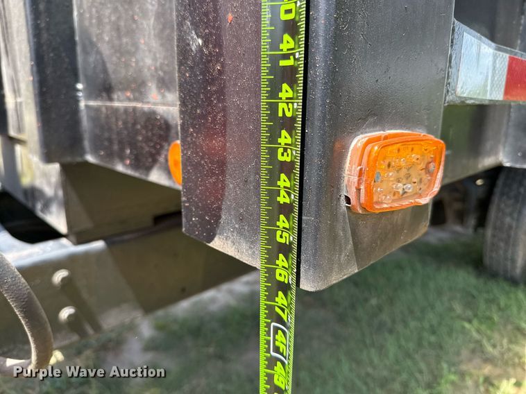 image for item ED5765 2006 Freightliner Business Class M2 grapple crane truck