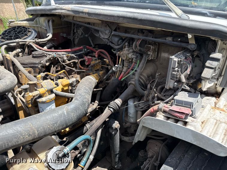 image for item ED5765 2006 Freightliner Business Class M2 grapple crane truck