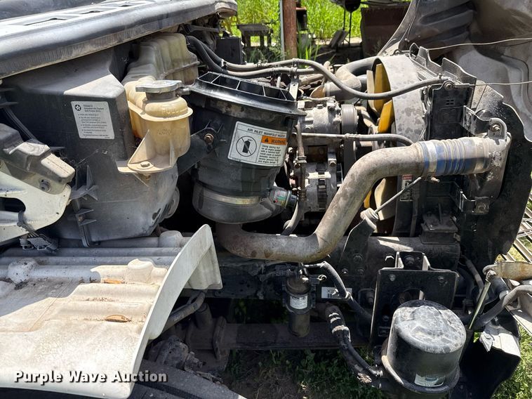 image for item ED5765 2006 Freightliner Business Class M2 grapple crane truck