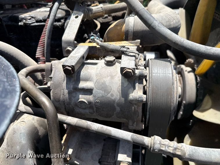 image for item ED5765 2006 Freightliner Business Class M2 grapple crane truck