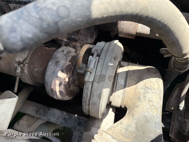 image for item ED5765 2006 Freightliner Business Class M2 grapple crane truck