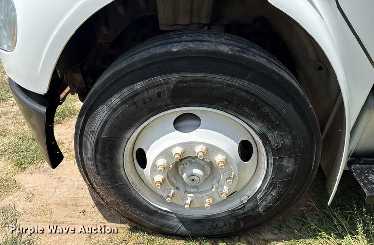 image for item ED5765 2006 Freightliner Business Class M2 grapple crane truck