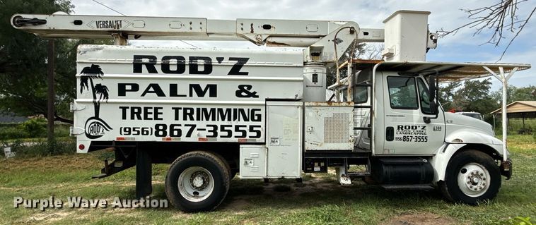 image for item ED5767 2004 International 4300 forestry bucket truck