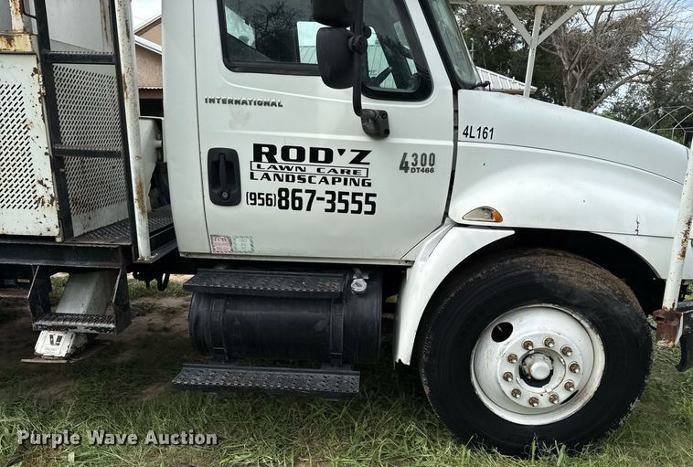 image for item ED5767 2004 International 4300 forestry bucket truck