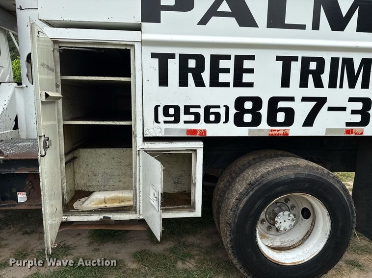 image for item ED5767 2004 International 4300 forestry bucket truck