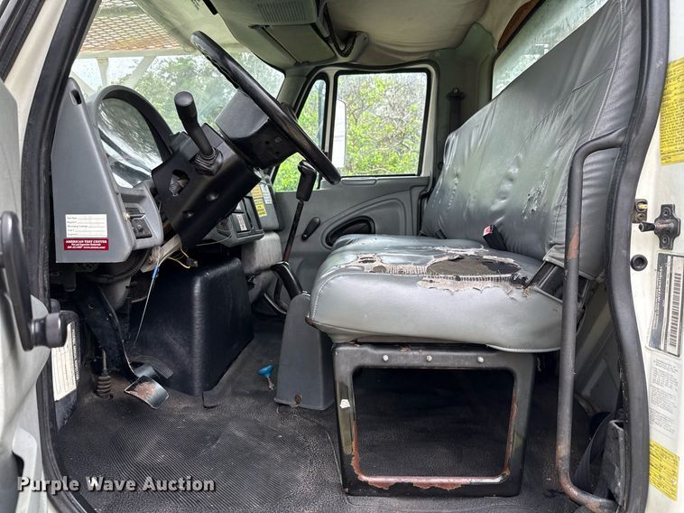 image for item ED5767 2004 International 4300 forestry bucket truck