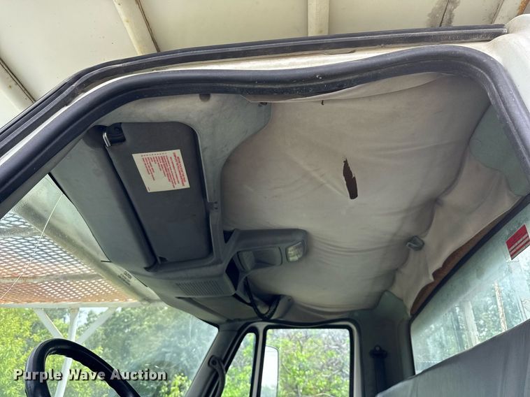 image for item ED5767 2004 International 4300 forestry bucket truck