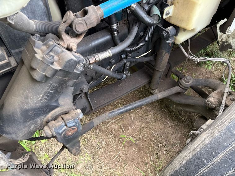 image for item ED5767 2004 International 4300 forestry bucket truck