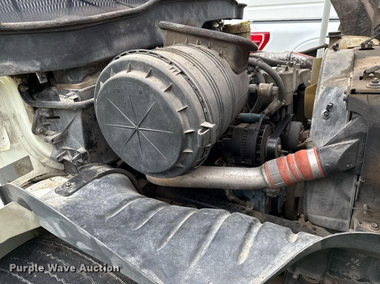 image for item ED5767 2004 International 4300 forestry bucket truck