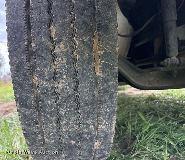 image for item ED5767 2004 International 4300 forestry bucket truck