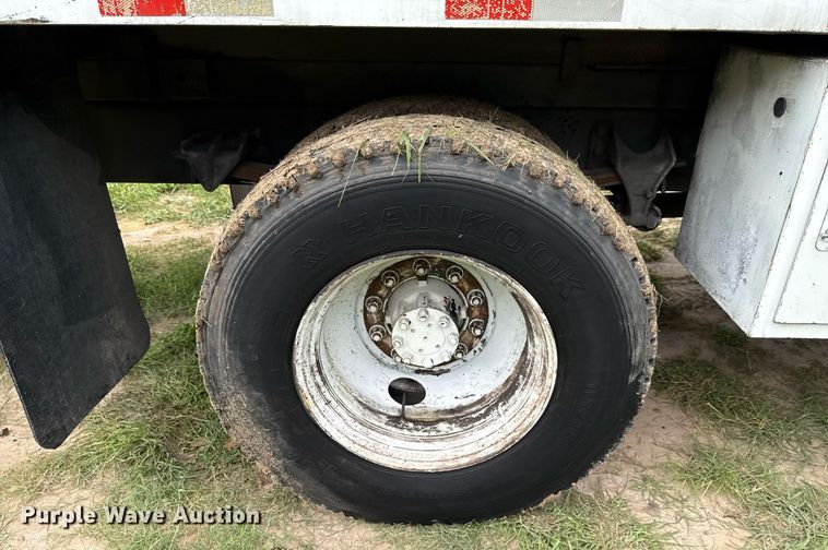 image for item ED5767 2004 International 4300 forestry bucket truck