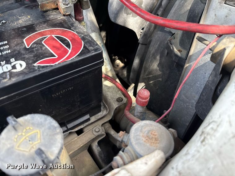 image for item ED5769 2003 Ford F550 Super Duty XL bucket truck