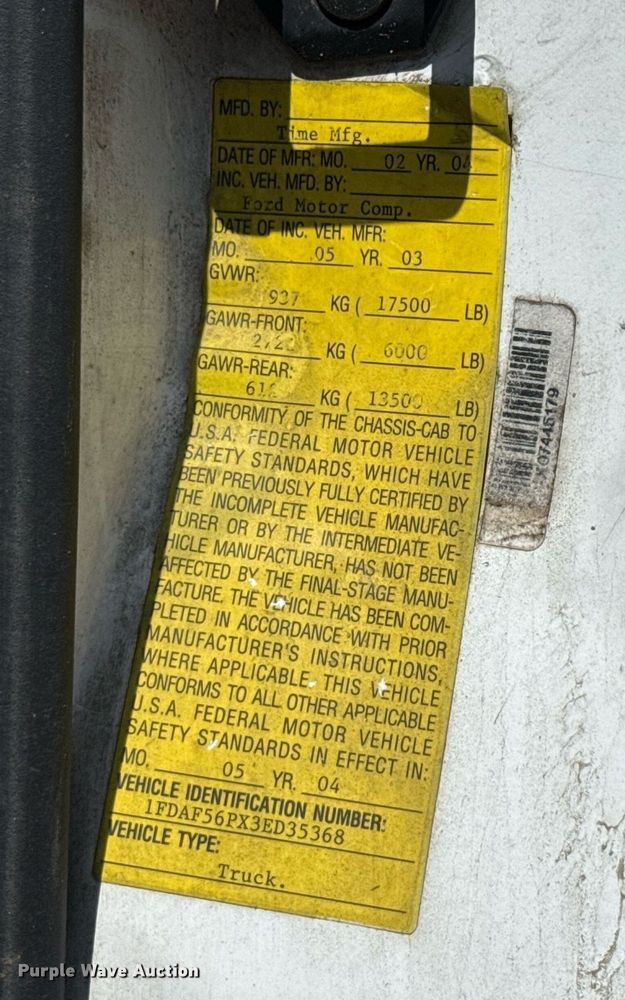 image for item ED5769 2003 Ford F550 Super Duty XL bucket truck