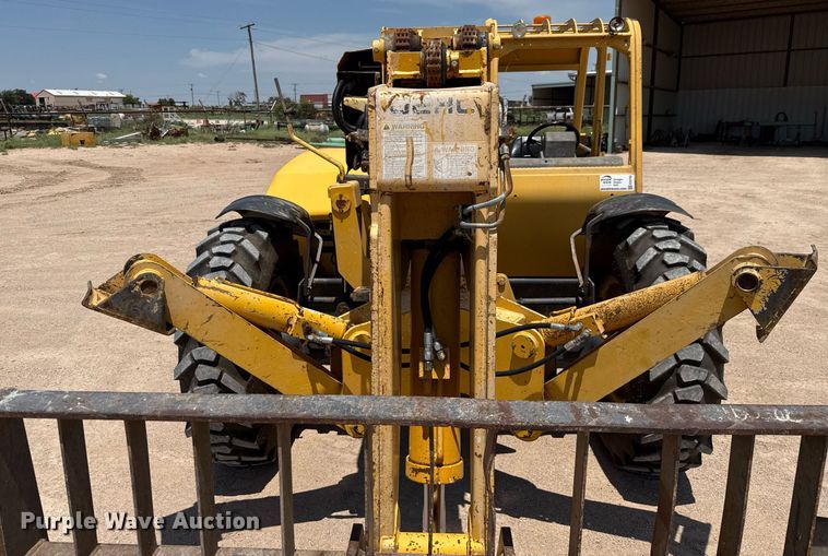 image for item ED5782 Gehl DL-10H55 telehandler
