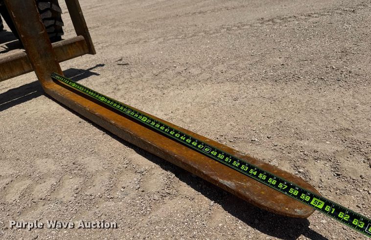 image for item ED5782 Gehl DL-10H55 telehandler