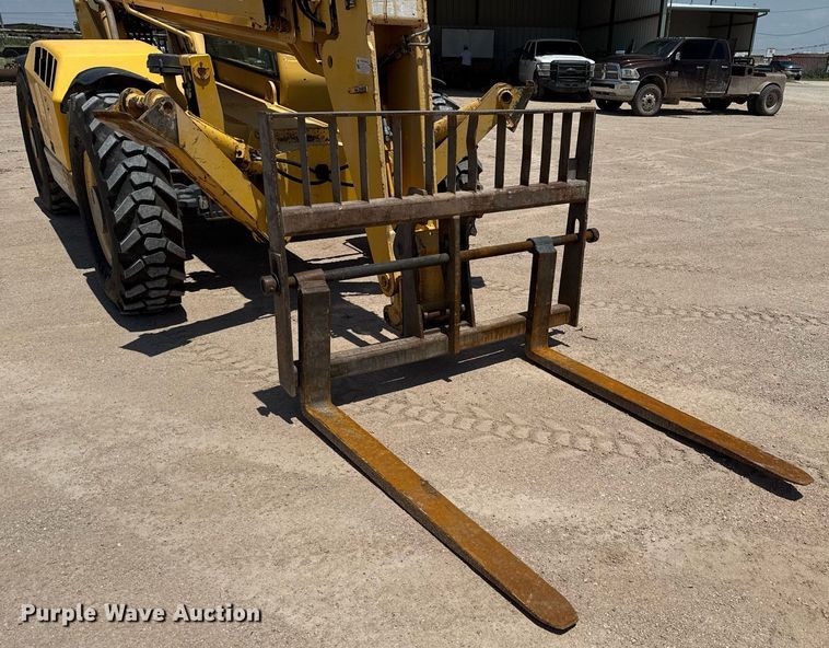 image for item ED5782 Gehl DL-10H55 telehandler