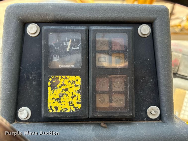 image for item ED5782 Gehl DL-10H55 telehandler