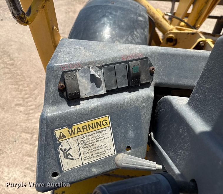 image for item ED5782 Gehl DL-10H55 telehandler