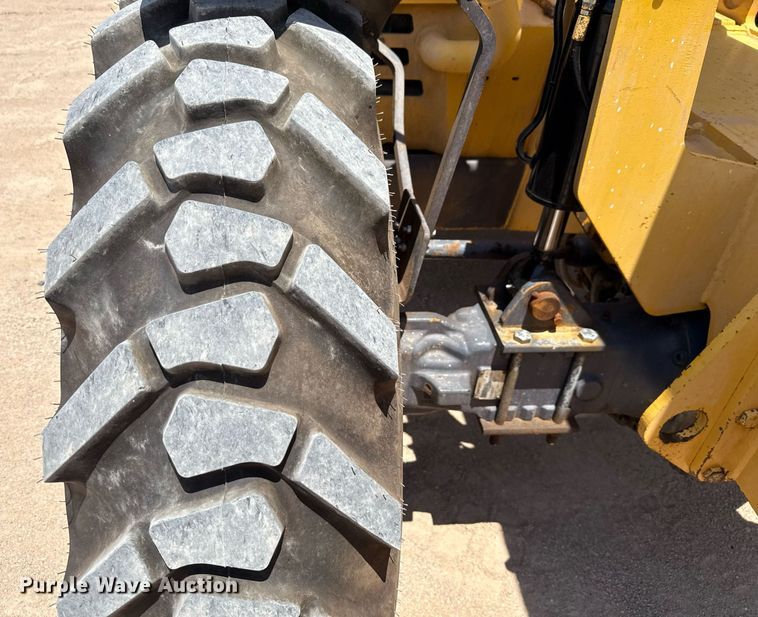 image for item ED5782 Gehl DL-10H55 telehandler