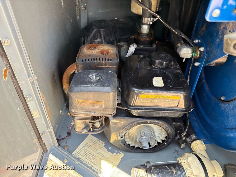 image for item ED5783 2014 LDJ Manufacturing Inc ADT750-D fuel trailer