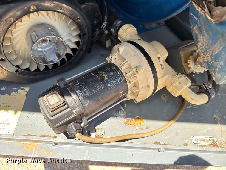 image for item ED5783 2014 LDJ Manufacturing Inc ADT750-D fuel trailer