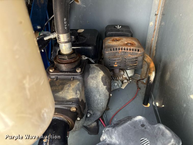 image for item ED5783 2014 LDJ Manufacturing Inc ADT750-D fuel trailer