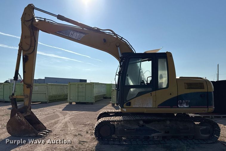 image for item ED5784 2002 Caterpillar 312C L excavator