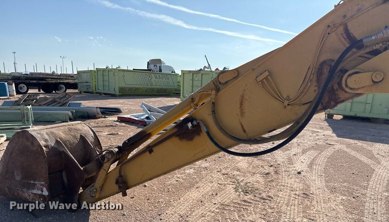 image for item ED5784 2002 Caterpillar 312C L excavator