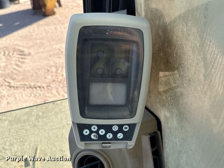 image for item ED5784 2002 Caterpillar 312C L excavator