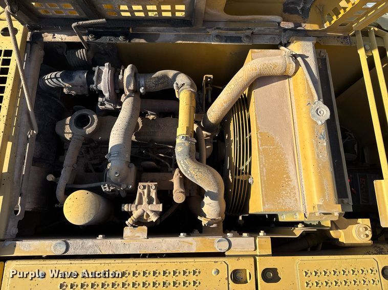 image for item ED5784 2002 Caterpillar 312C L excavator