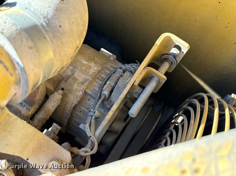 image for item ED5784 2002 Caterpillar 312C L excavator