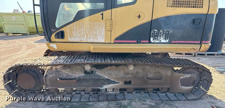 image for item ED5784 2002 Caterpillar 312C L excavator