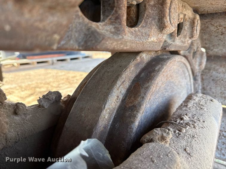 image for item ED5784 2002 Caterpillar 312C L excavator