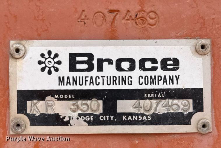 image for item ED5785 2011 Broce KR350 broom