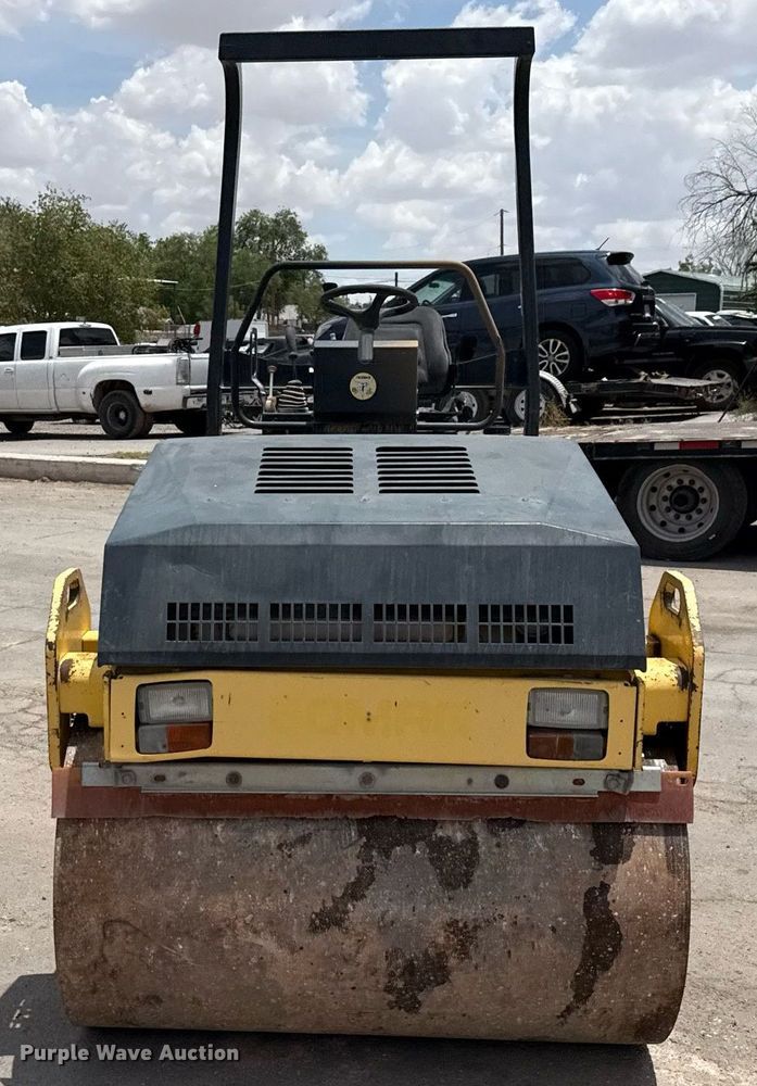 image for item ED5786 2007 Bomag BW 138 AC 