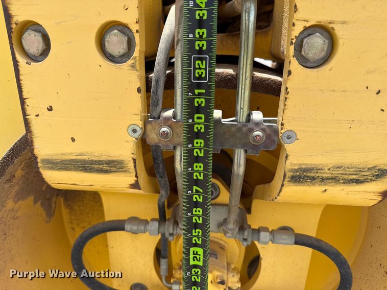 image for item ED5786 2007 Bomag BW 138 AC 