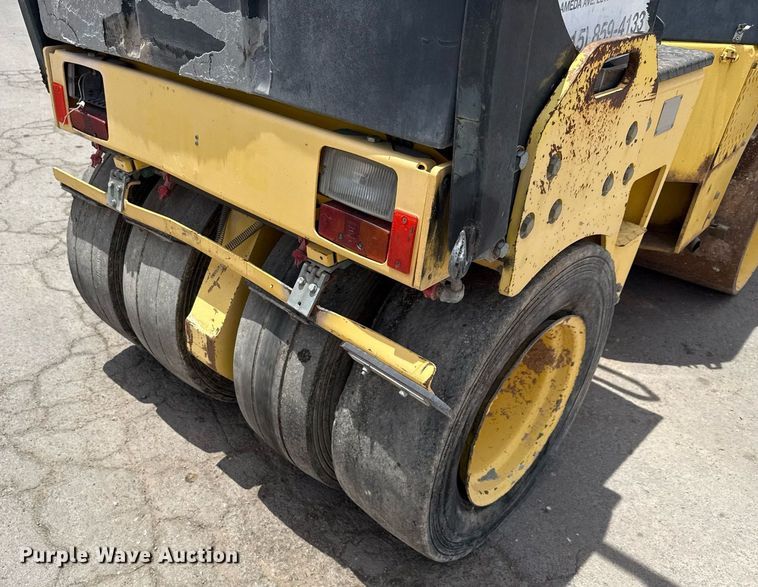 image for item ED5786 2007 Bomag BW 138 AC 