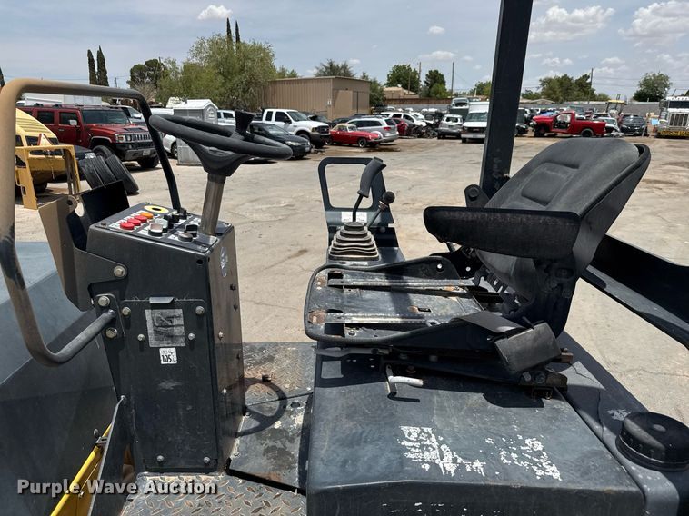 image for item ED5786 2007 Bomag BW 138 AC 